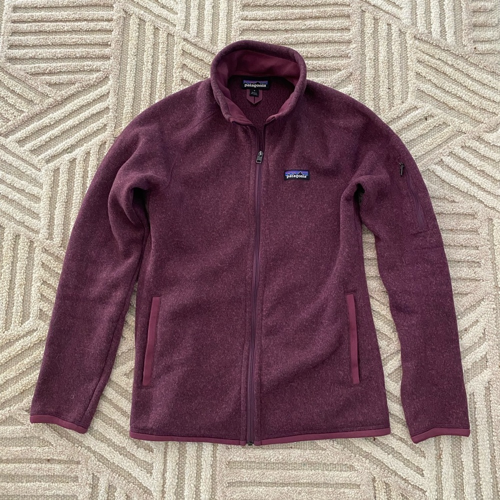 Patagonia Women's Burgundy Fleece Sweater Jacket.  Size Small.  New with no Tags